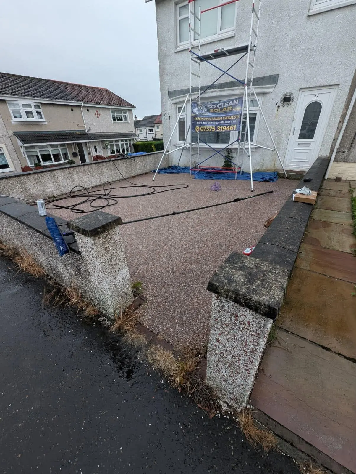 Resin surface and exterior walls before cleaning